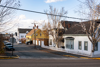 historical street and houses of downtown Biddeford, state of Maine, USA.